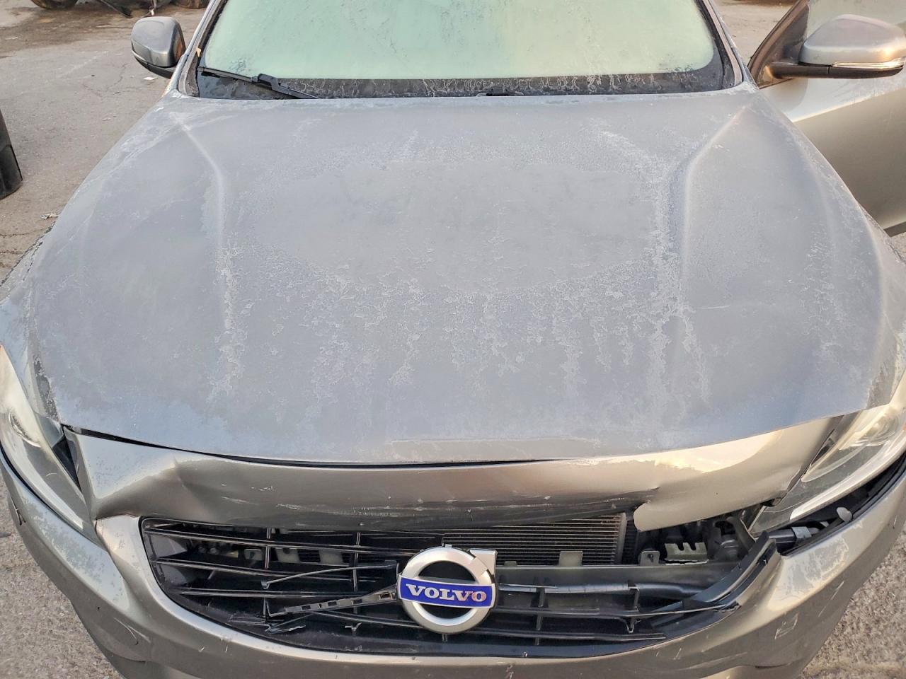 2017 VOLVO S60 DYNAMIC photo 21