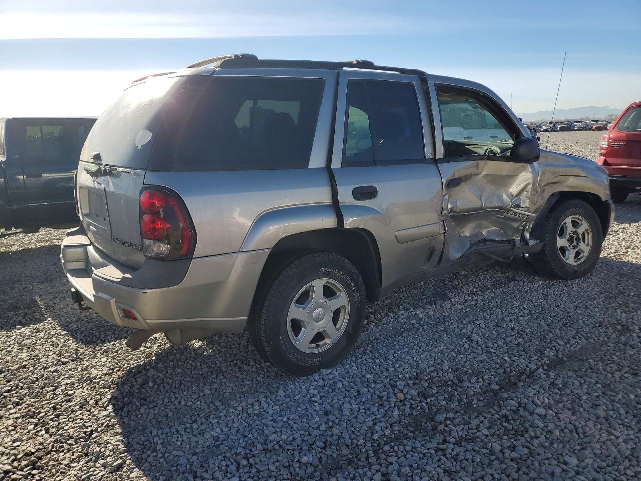 2002 CHEVROLET TRAILBLAZER photo 3