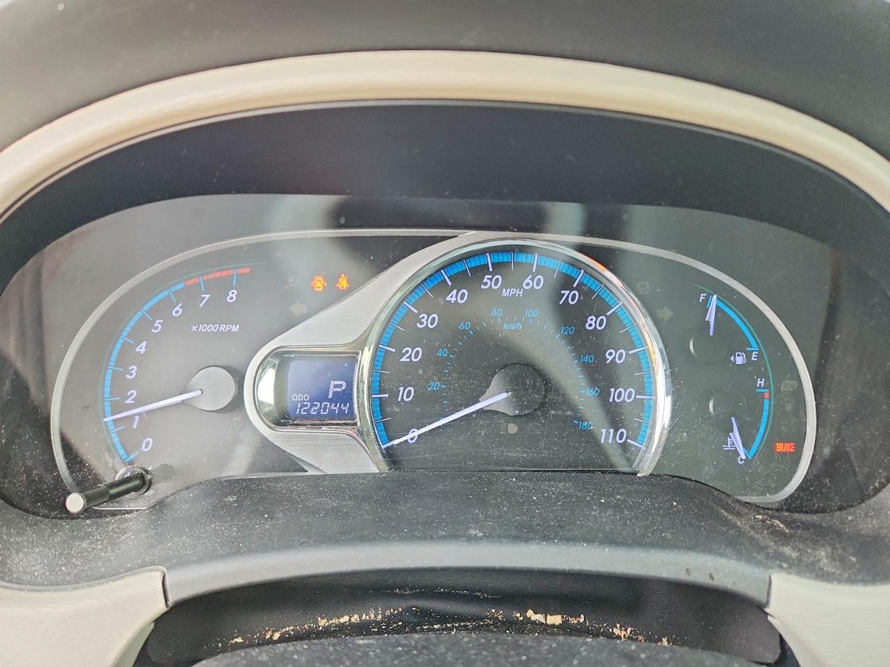 2014 TOYOTA SIENNA XLE photo 9