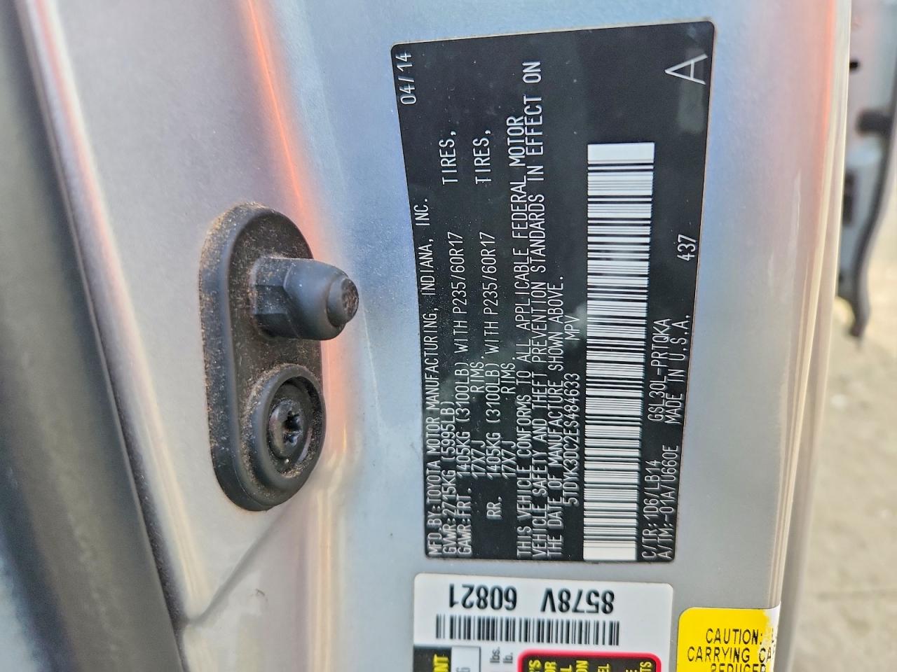 2014 TOYOTA SIENNA XLE photo 13