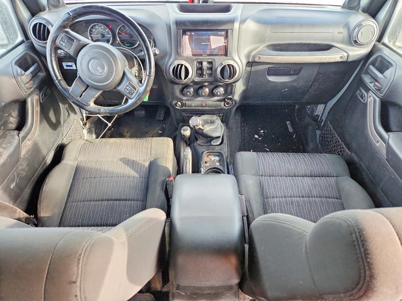 2012 JEEP WRANGLER UNLIMITED SPORT photo 8