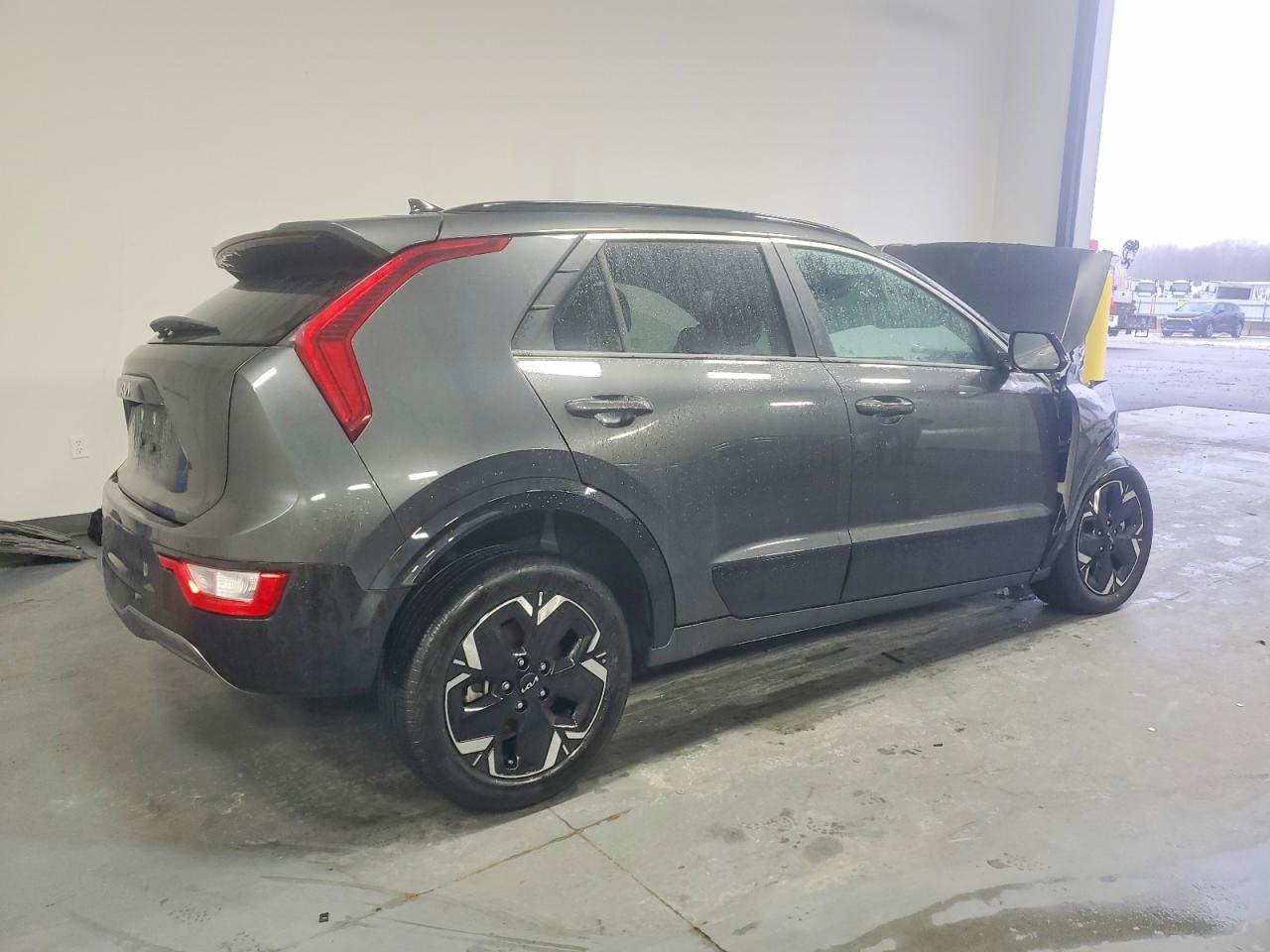 2024 KIA NIRO WIND photo 3