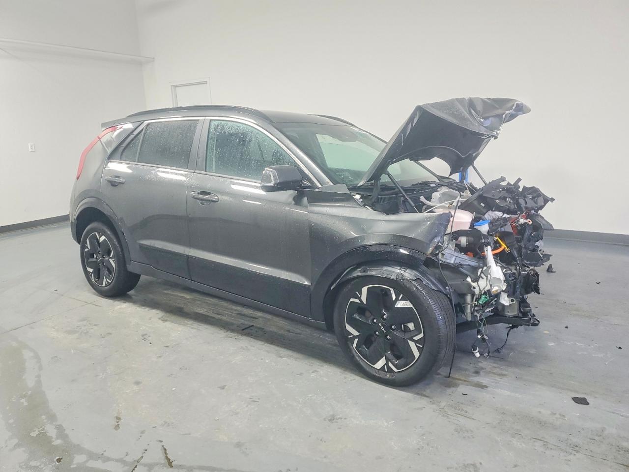2024 KIA NIRO WIND photo 4