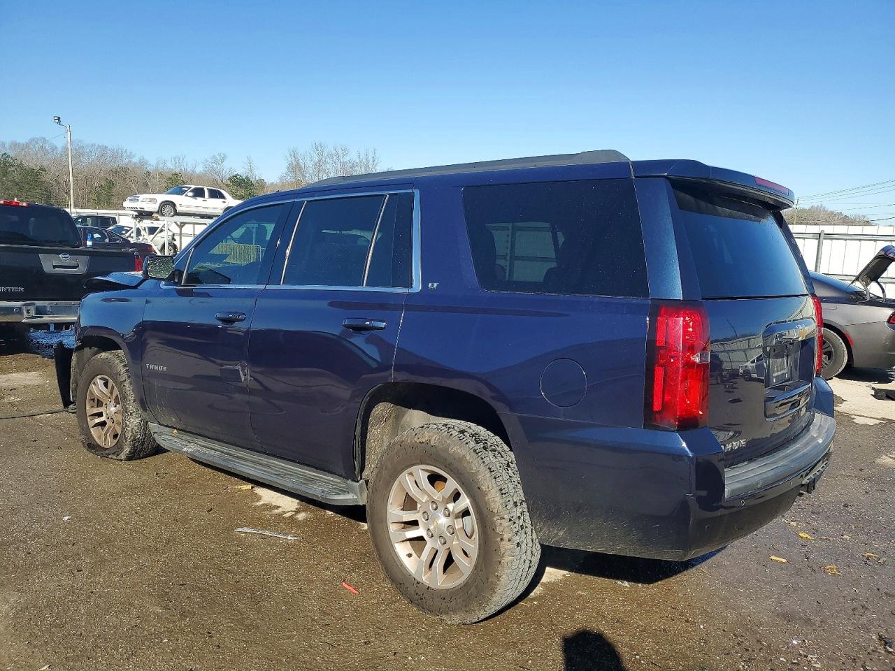 2017 CHEVROLET TAHOE C1500 LT photo 2