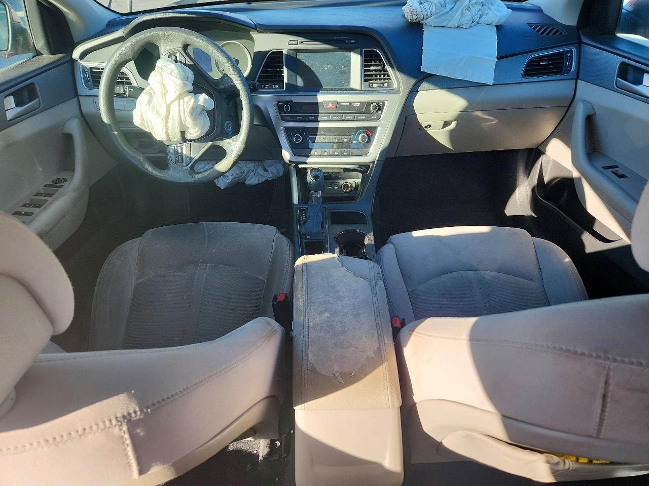 2016 HYUNDAI SONATA SE photo 8