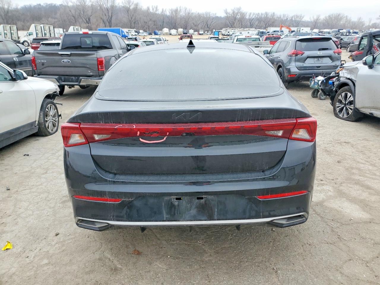 2023 KIA K5 LXS photo 6