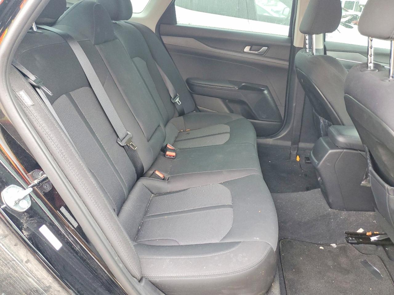 2023 KIA K5 LXS photo 10