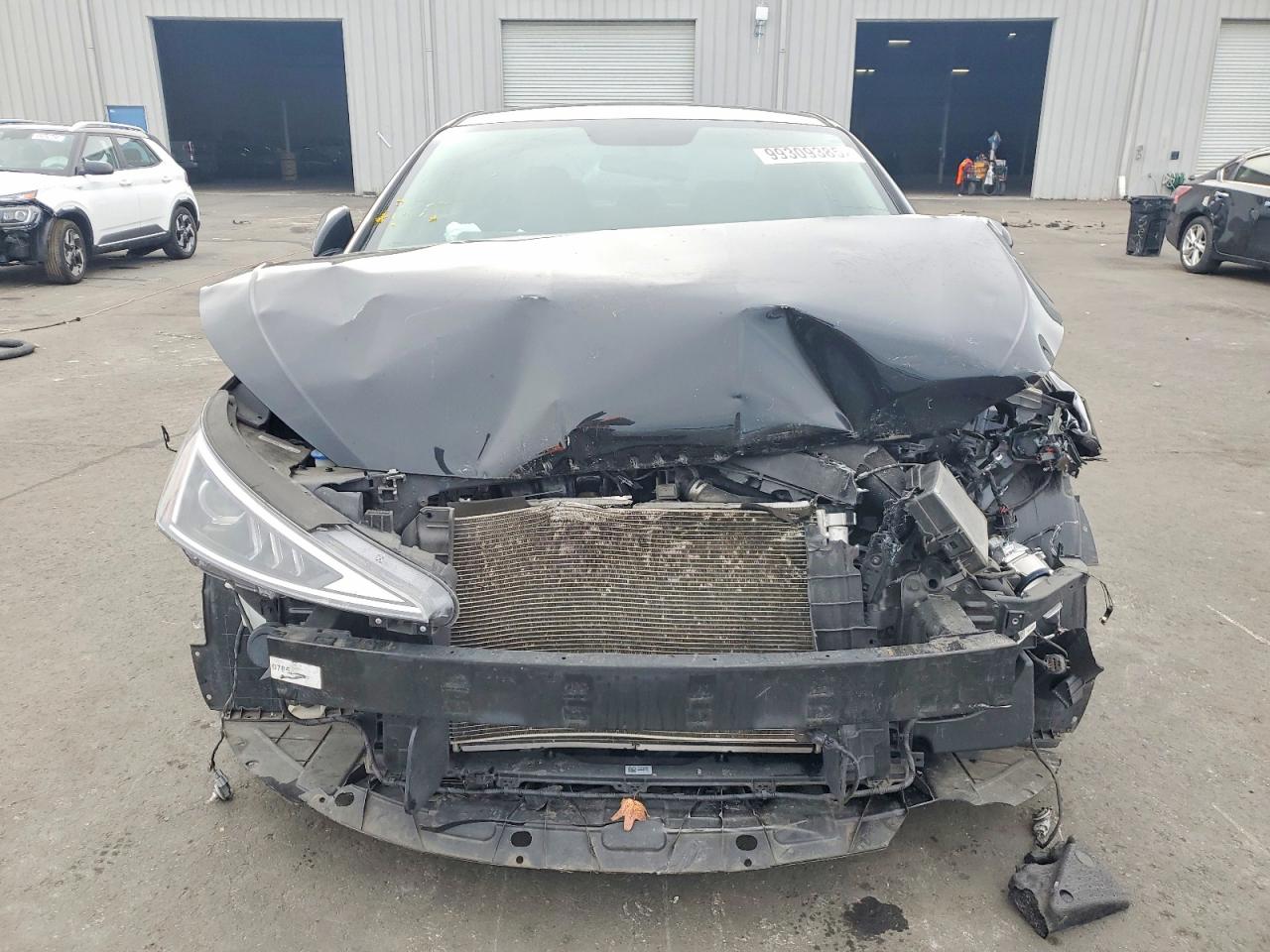 2019 HYUNDAI ELANTRA SE photo 5