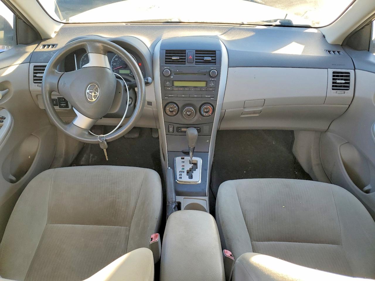 2010 TOYOTA COROLLA BASE photo 8