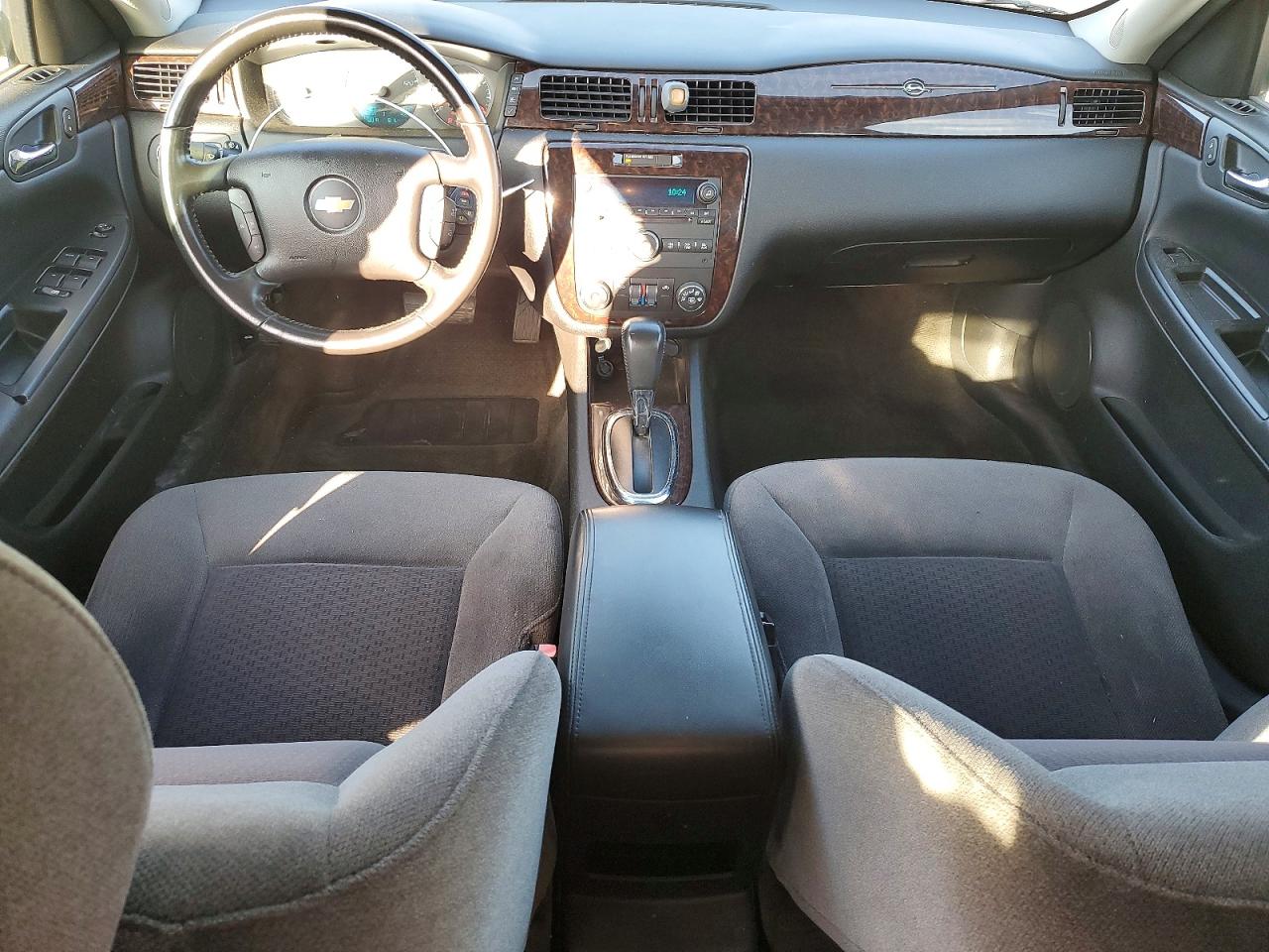 2013 CHEVROLET IMPALA LT photo 8
