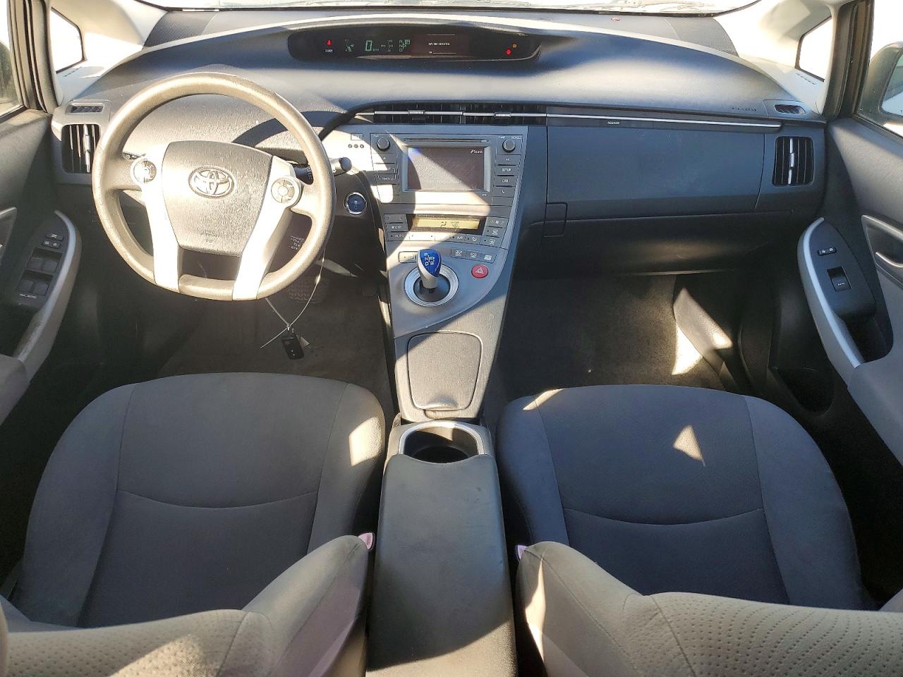 2012 TOYOTA PRIUS photo 15