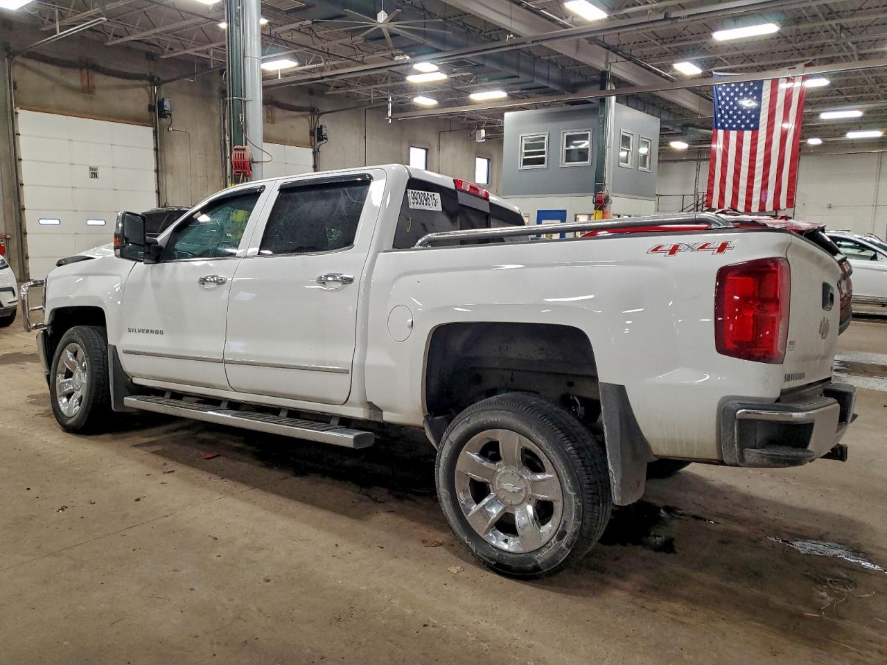 2017 CHEVROLET SILVERADO K1500 LTZ photo 2