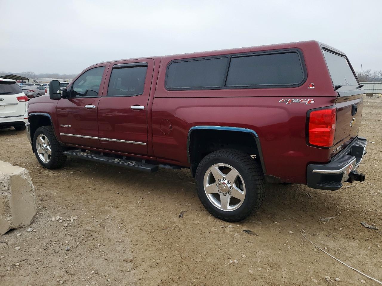 2015 CHEVROLET SILVERADO K2500 HEAVY DUTY LTZ photo 2