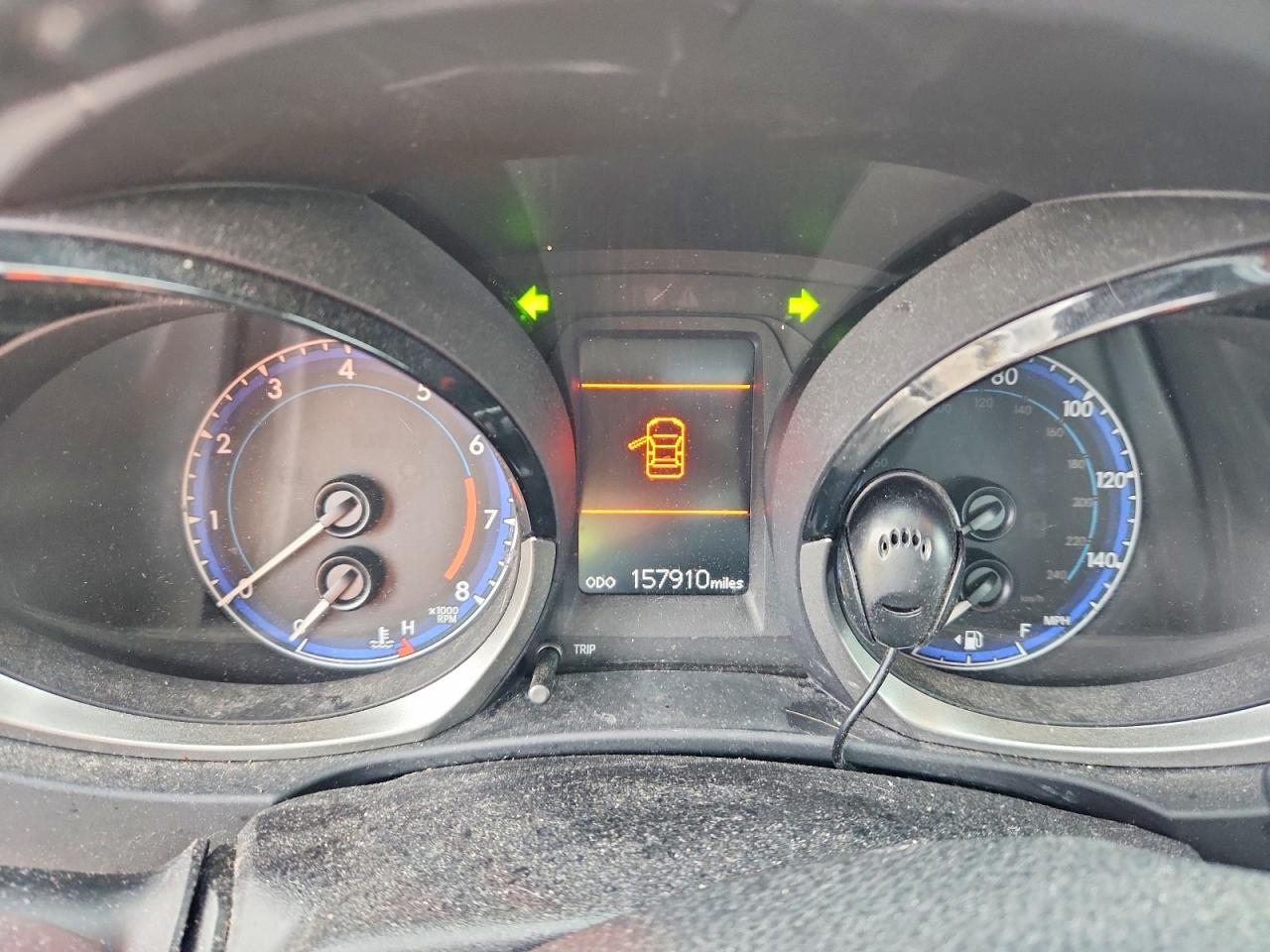 2014 TOYOTA COROLLA L photo 9