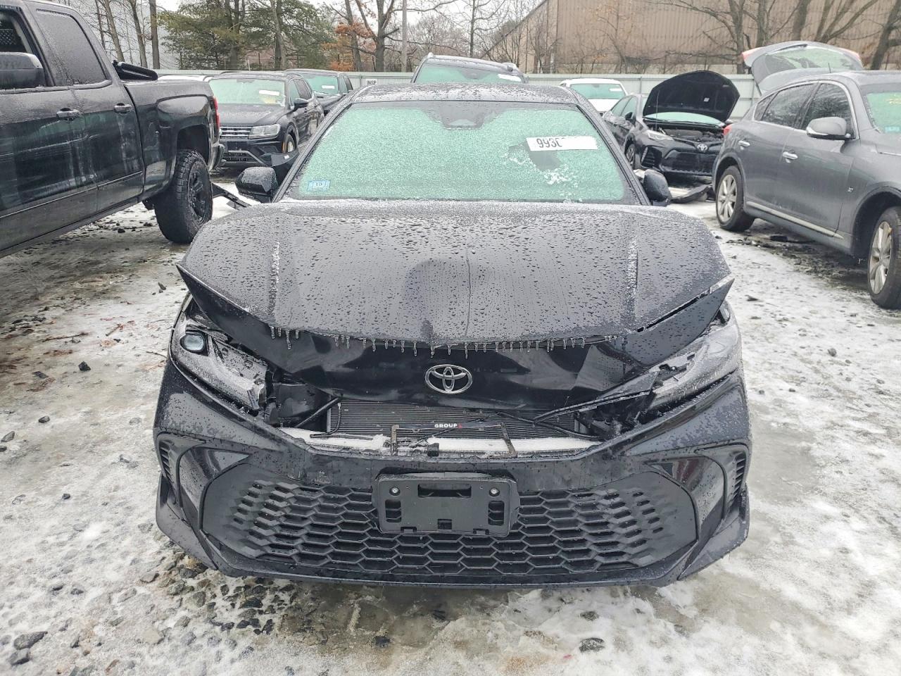 2026 TOYOTA CAMRY NIGHT SHADE photo 9