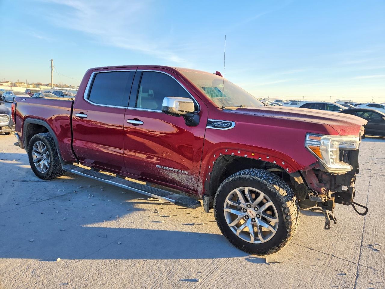 2021 GMC SIERRA K1500 SLT photo 7