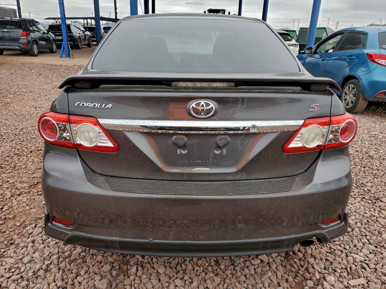 2013 TOYOTA COROLLA BASE photo 6