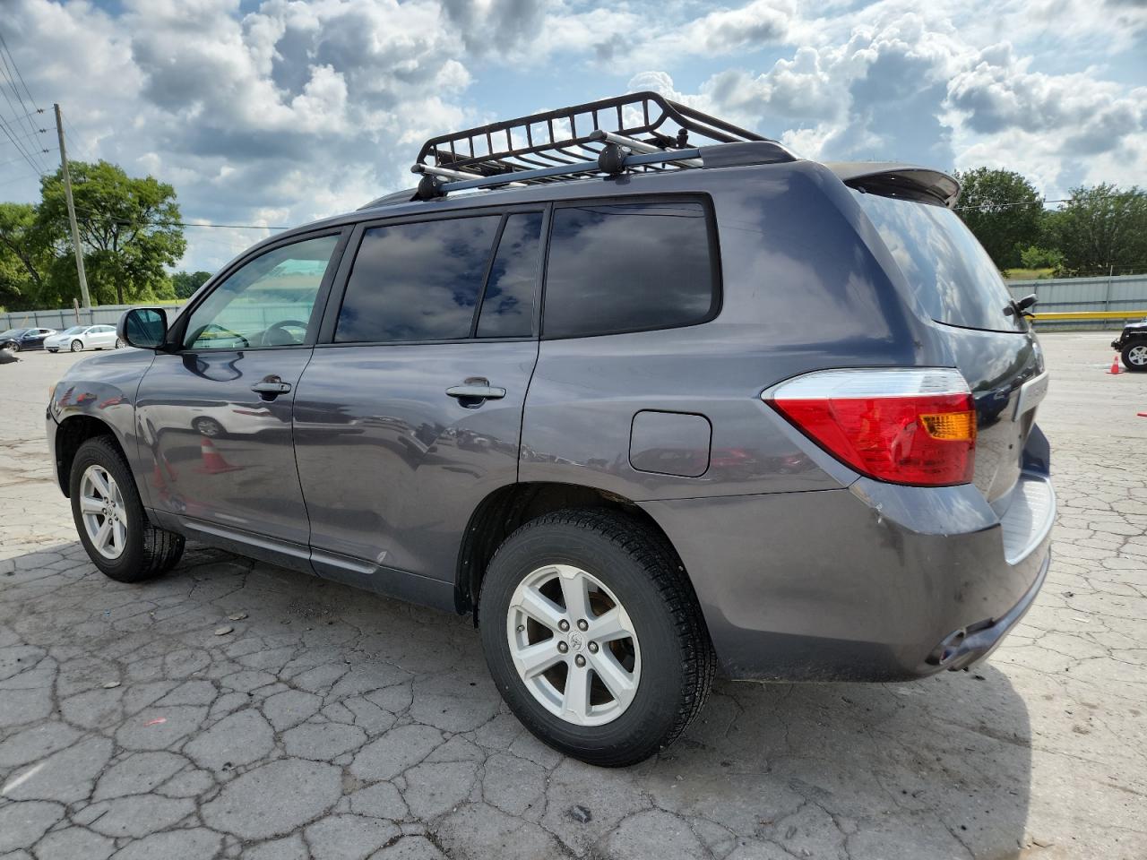 2010 TOYOTA HIGHLANDER SE photo 4