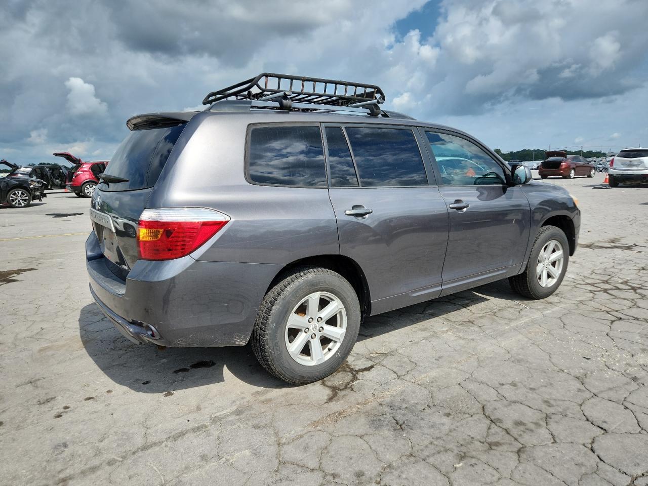 2010 TOYOTA HIGHLANDER SE photo 7