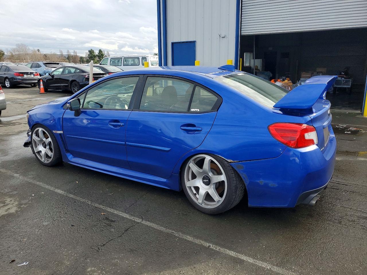 2016 SUBARU WRX STI photo 3