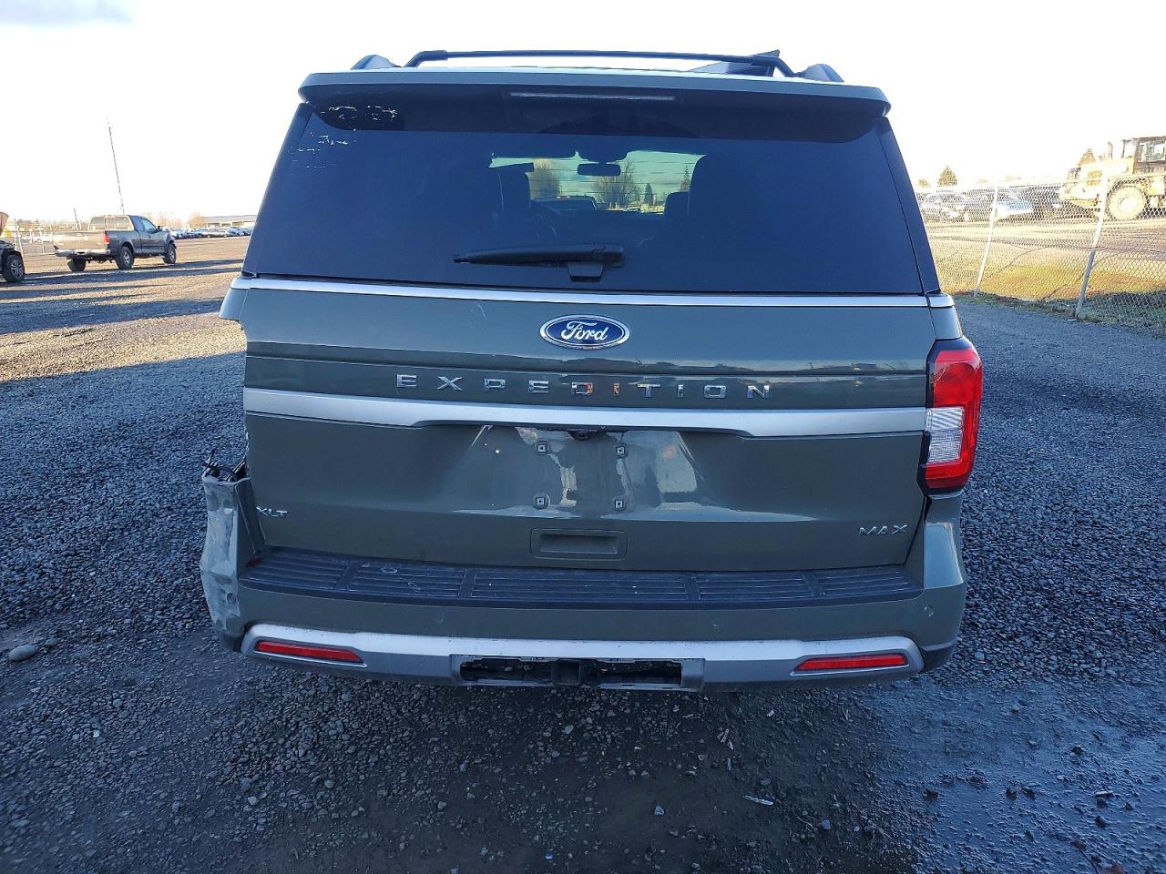 2024 FORD EXPEDITION MAX XLT photo 11