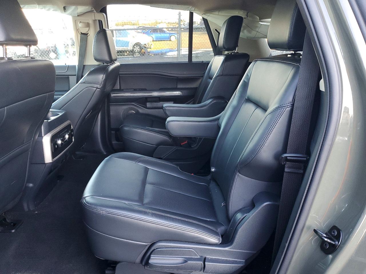 2024 FORD EXPEDITION MAX XLT photo 21