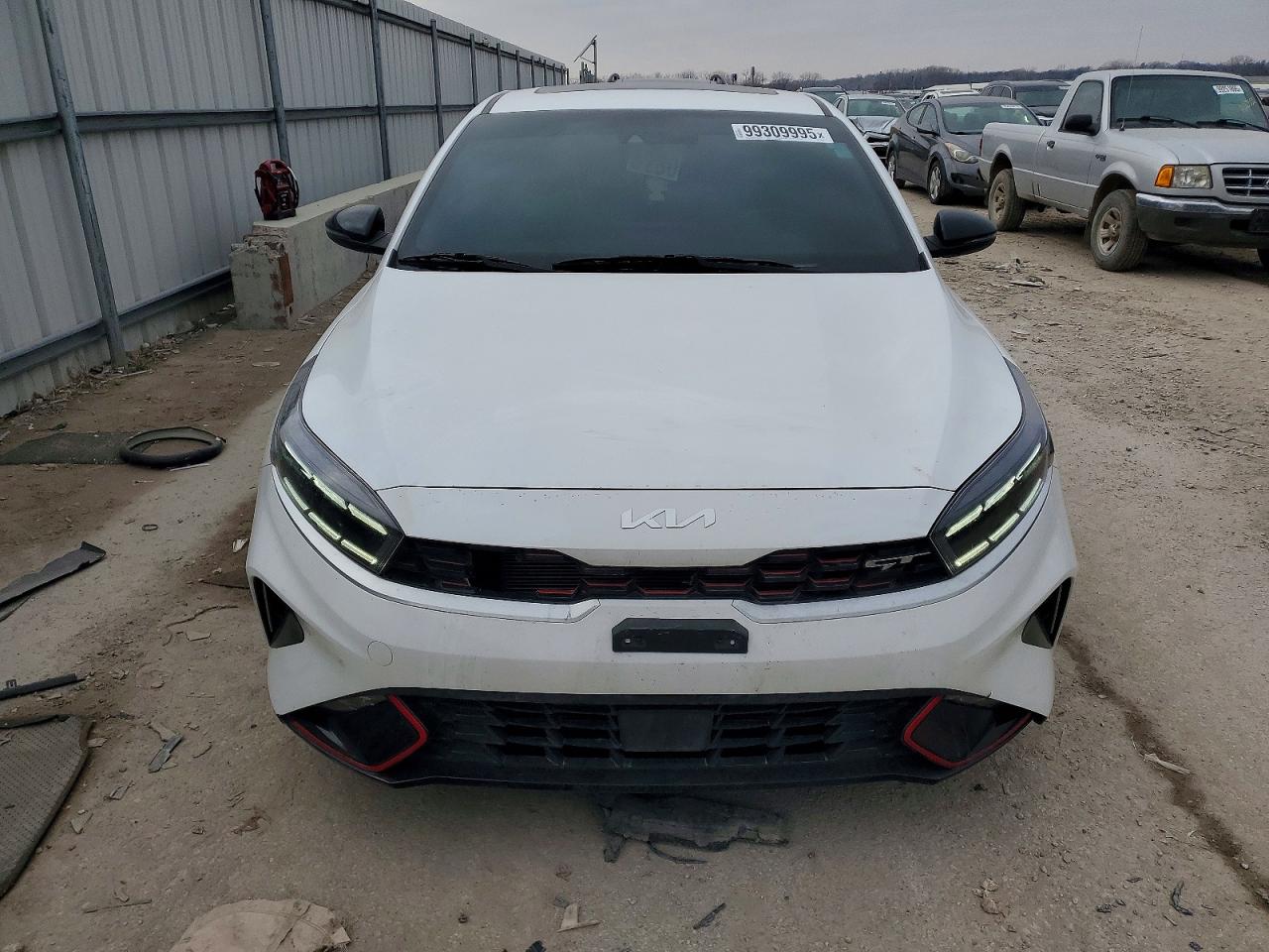 2024 KIA FORTE GT photo 9