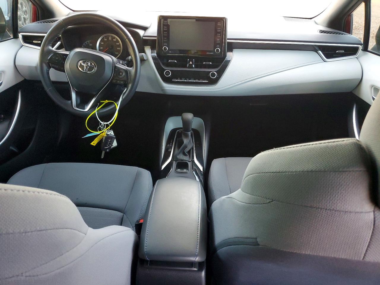 2022 TOYOTA COROLLA SE photo 8