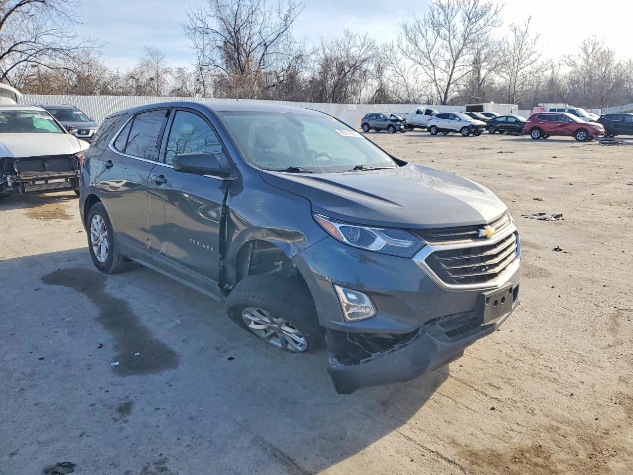 2019 CHEVROLET EQUINOX LT photo 4