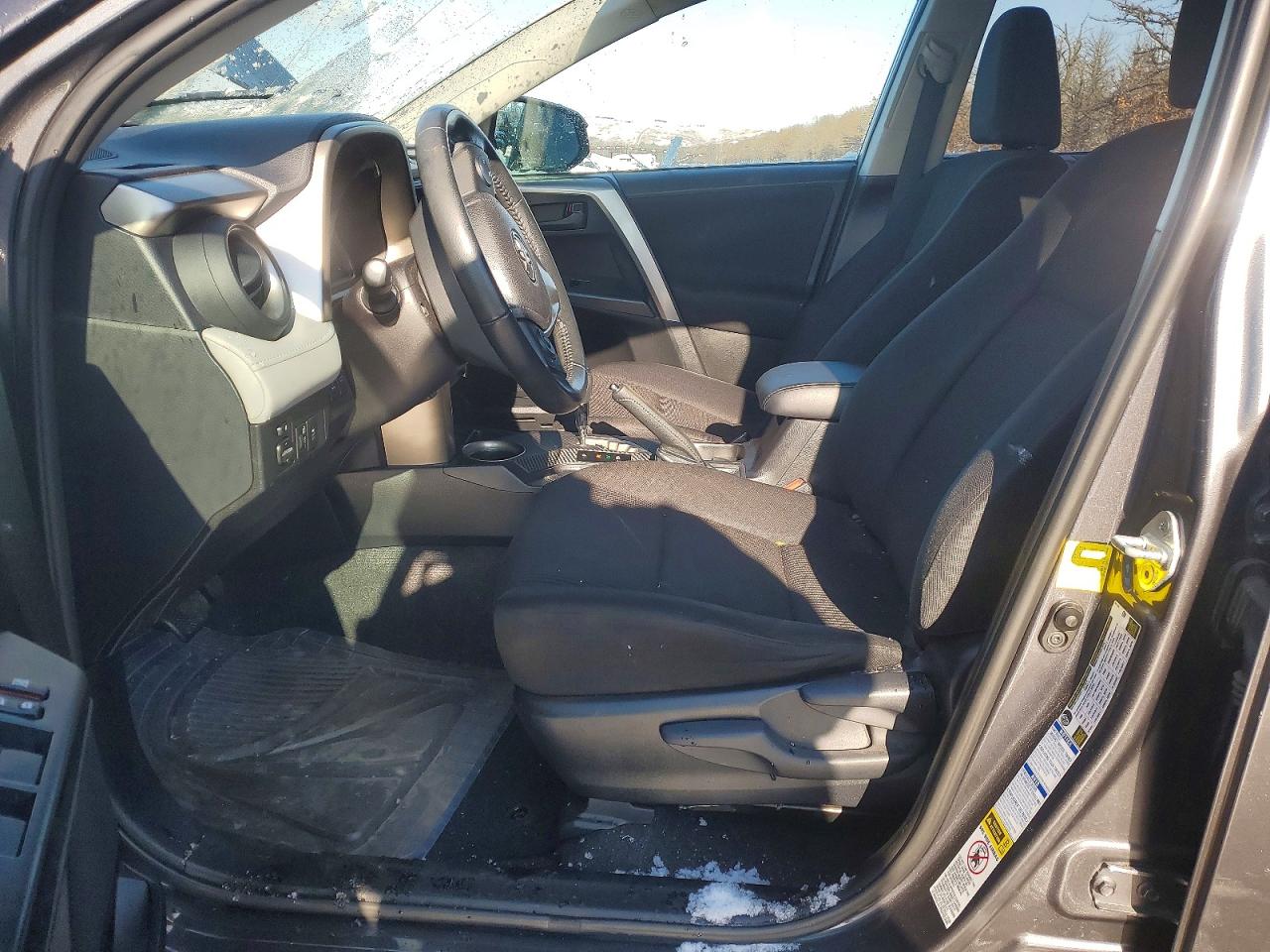 2015 TOYOTA RAV4 LIMITED photo 13