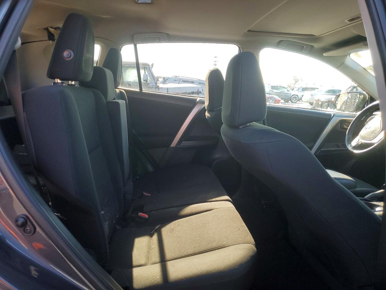 2015 TOYOTA RAV4 LIMITED photo 21