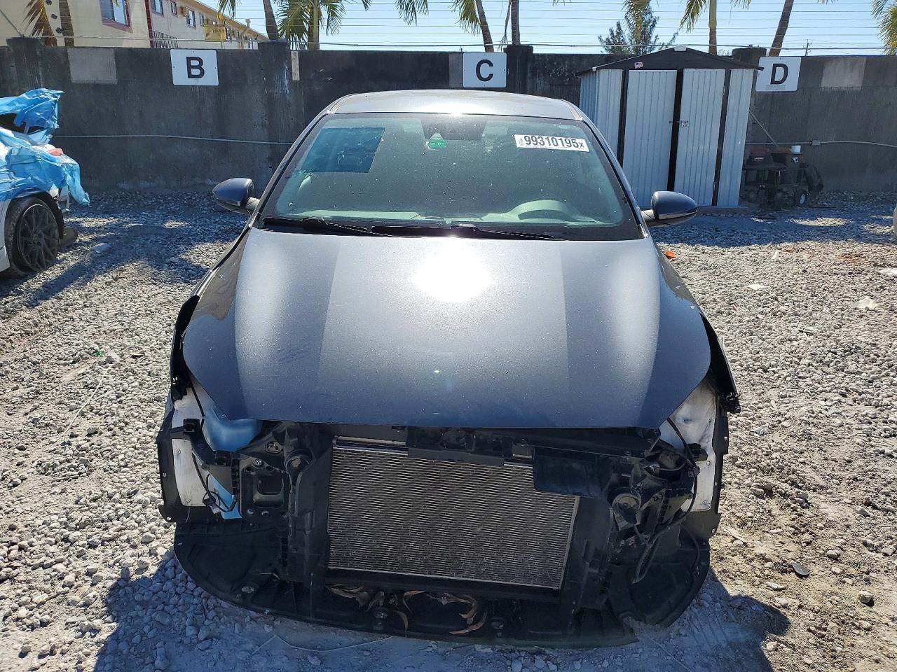 2023 KIA FORTE LX photo 5