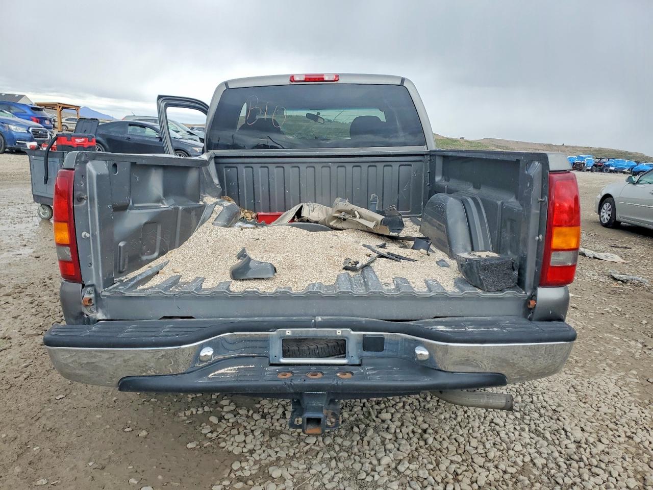 2000 CHEVROLET SILVERADO K1500 photo 6