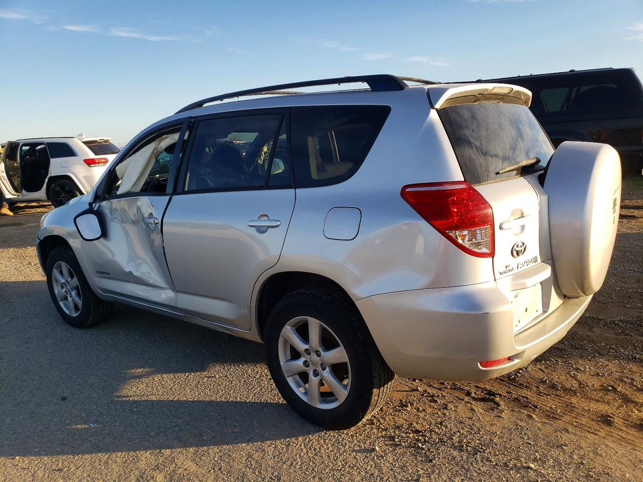 2006 TOYOTA RAV4 LIMITED photo 2