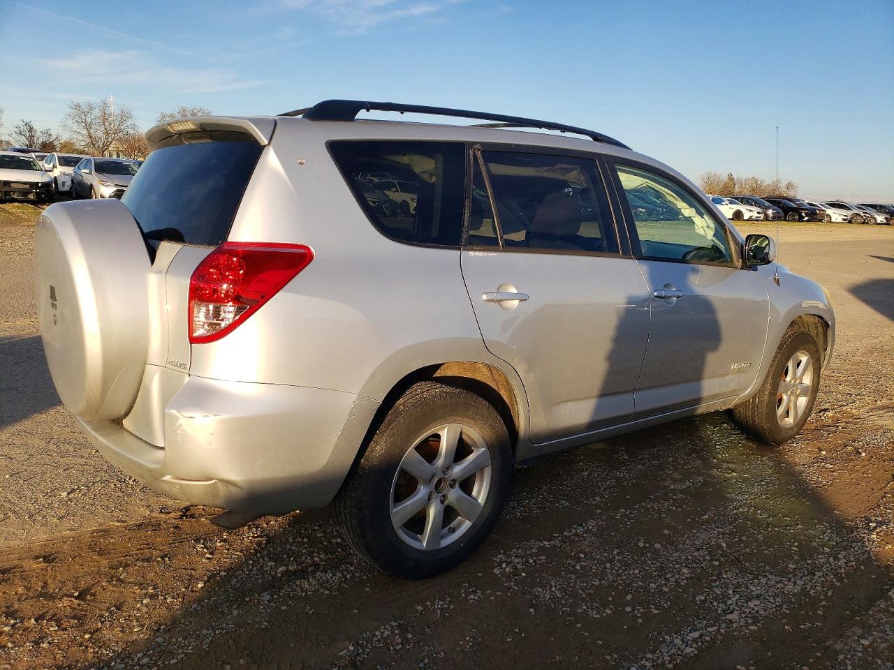 2006 TOYOTA RAV4 LIMITED photo 3