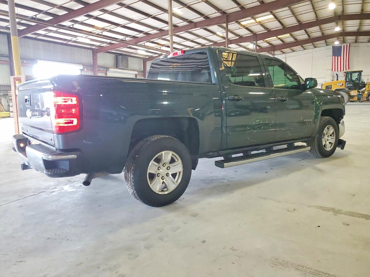 2017 CHEVROLET SILVERADO C1500 LT photo 5