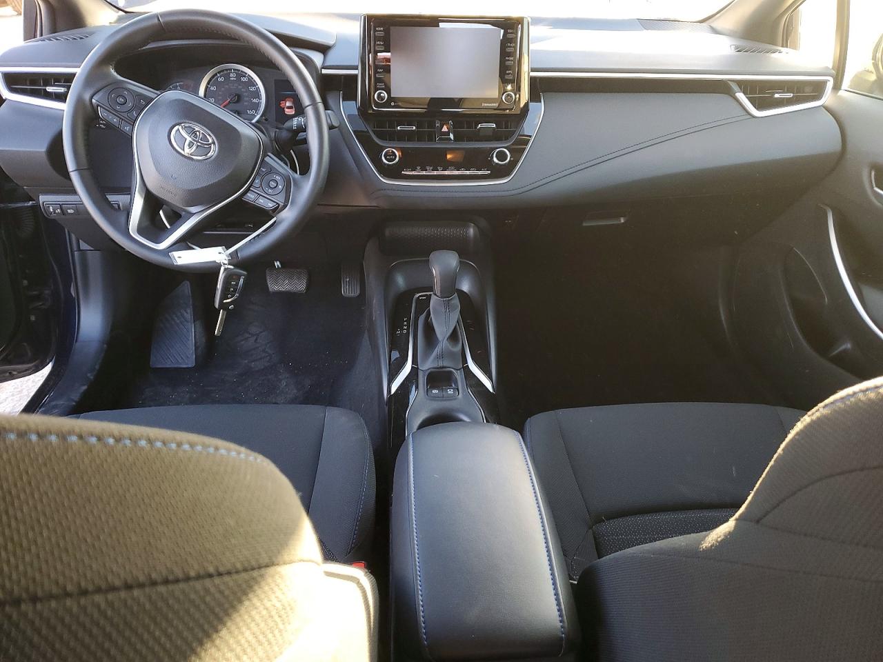 2022 TOYOTA COROLLA SE photo 8