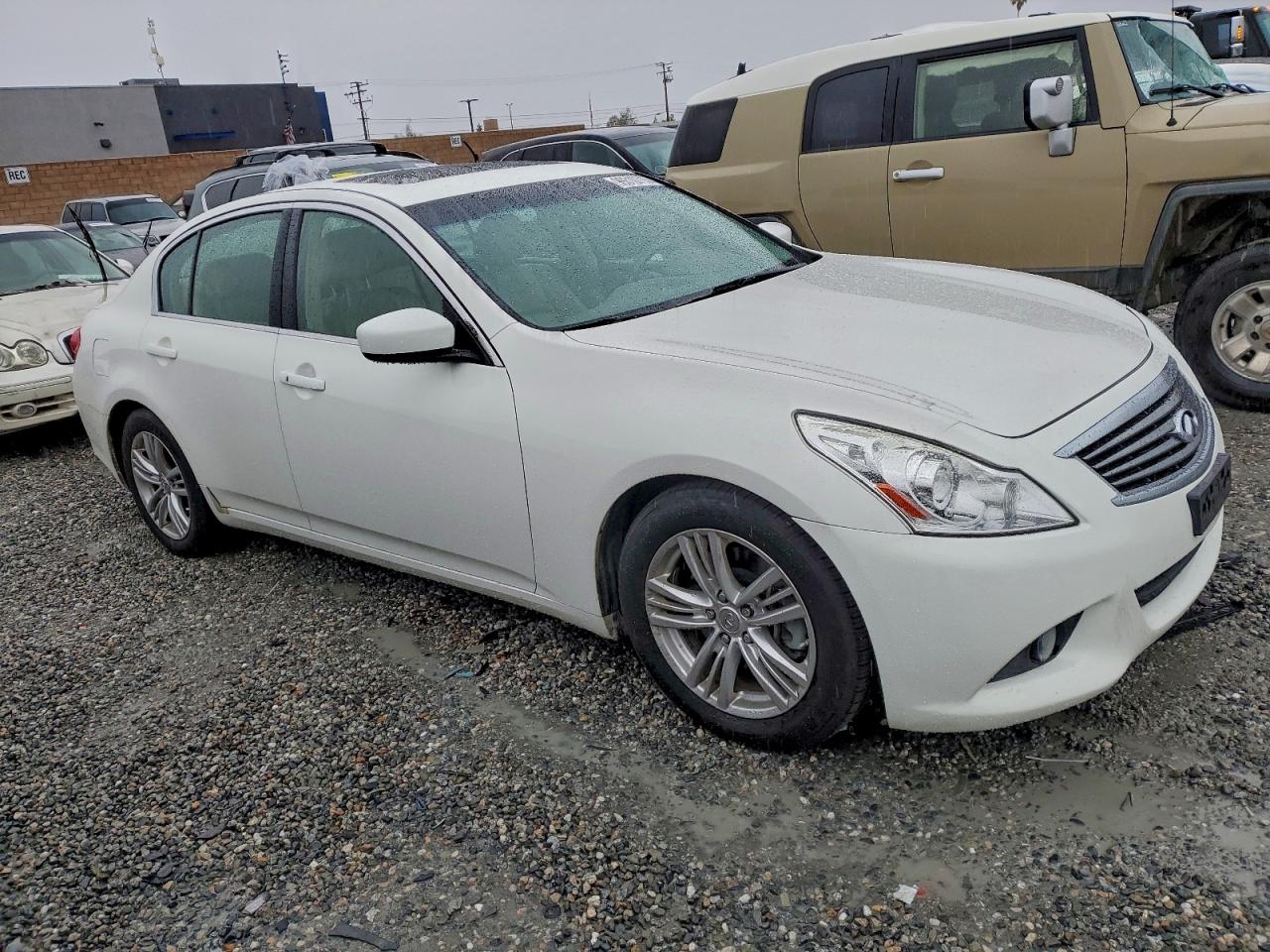 2010 INFINITI G37 BASE photo 4