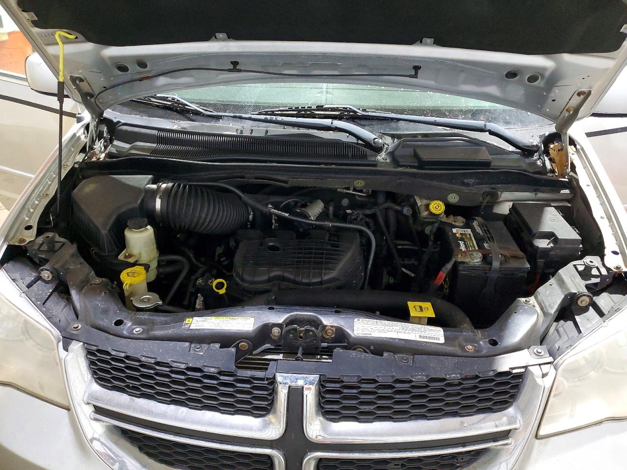 2012 DODGE GRAND CARAVAN CREW photo 12