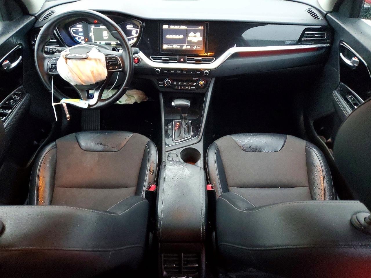 2022 KIA NIRO EX photo 8