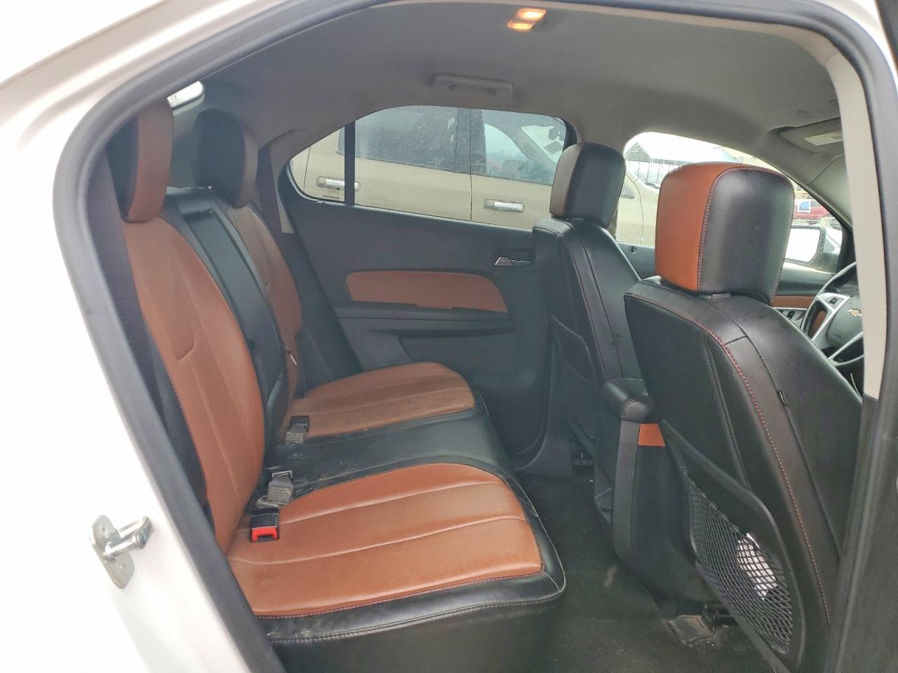 2017 CHEVROLET EQUINOX PREMIER photo 11