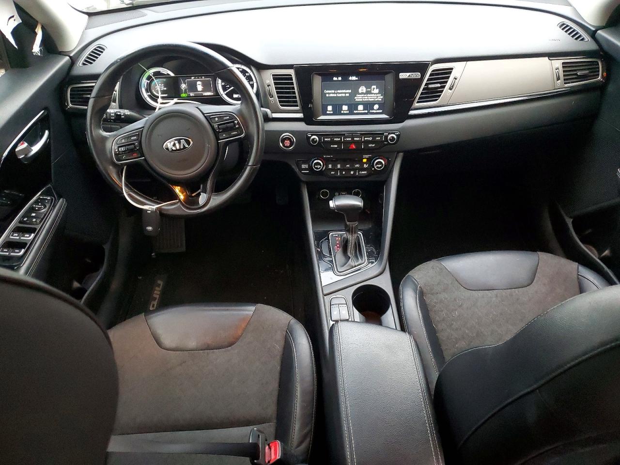 2018 KIA NIRO EX photo 8