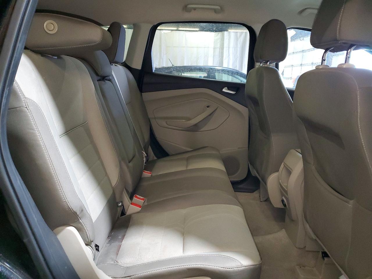 2015 FORD ESCAPE SE photo 11