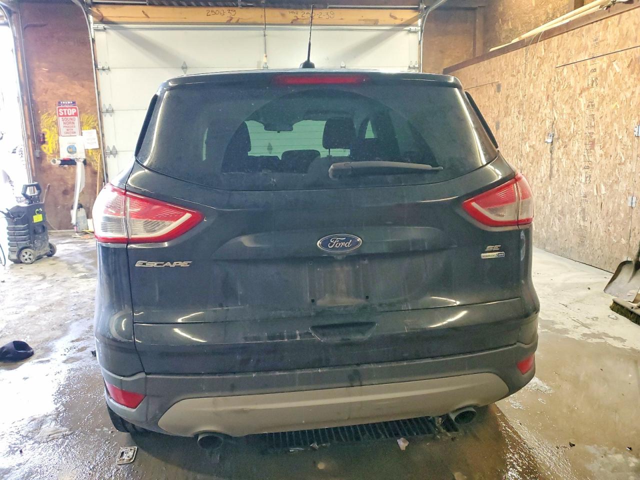 2015 FORD ESCAPE SE photo 6