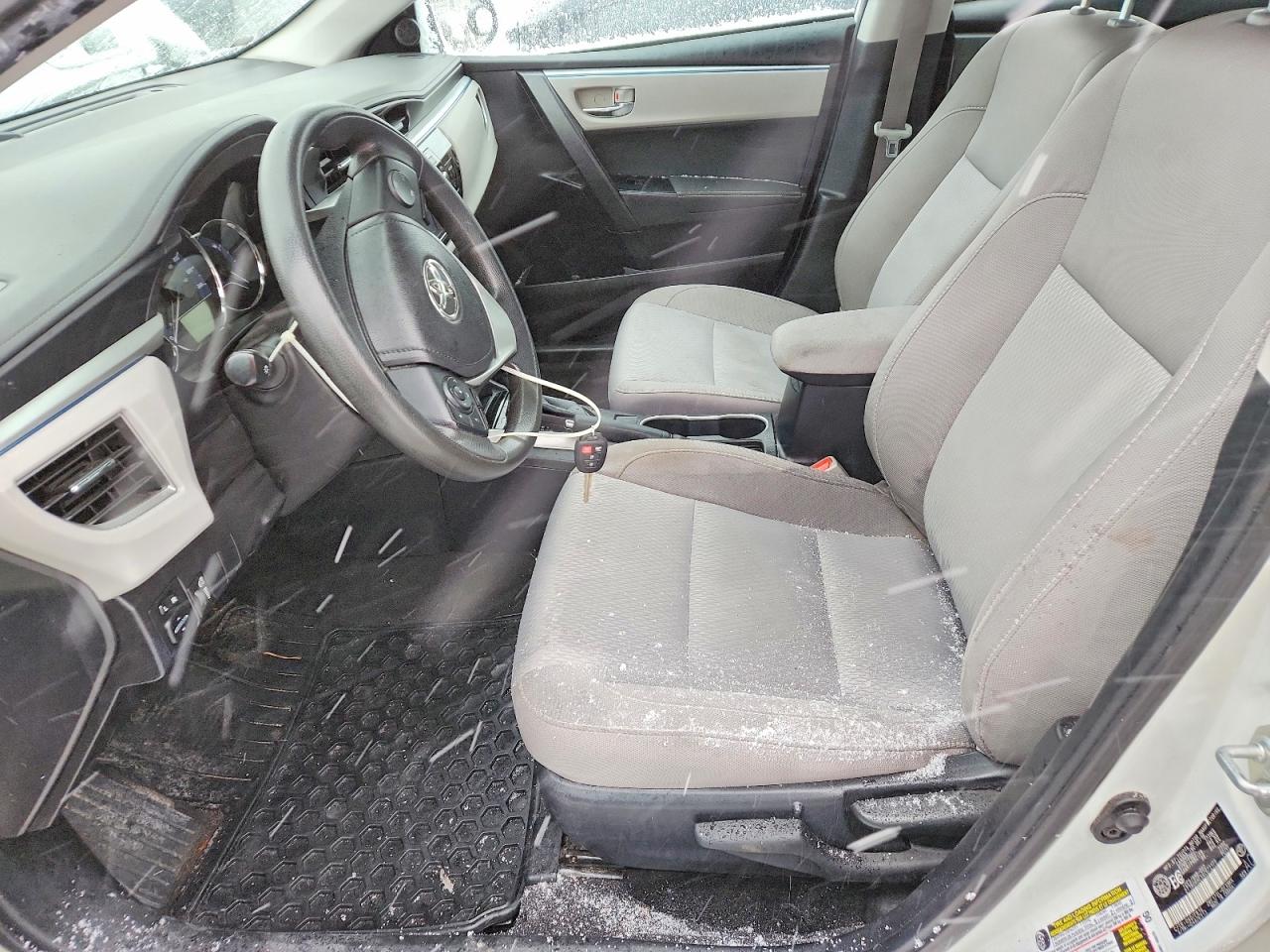 2016 TOYOTA COROLLA L photo 7