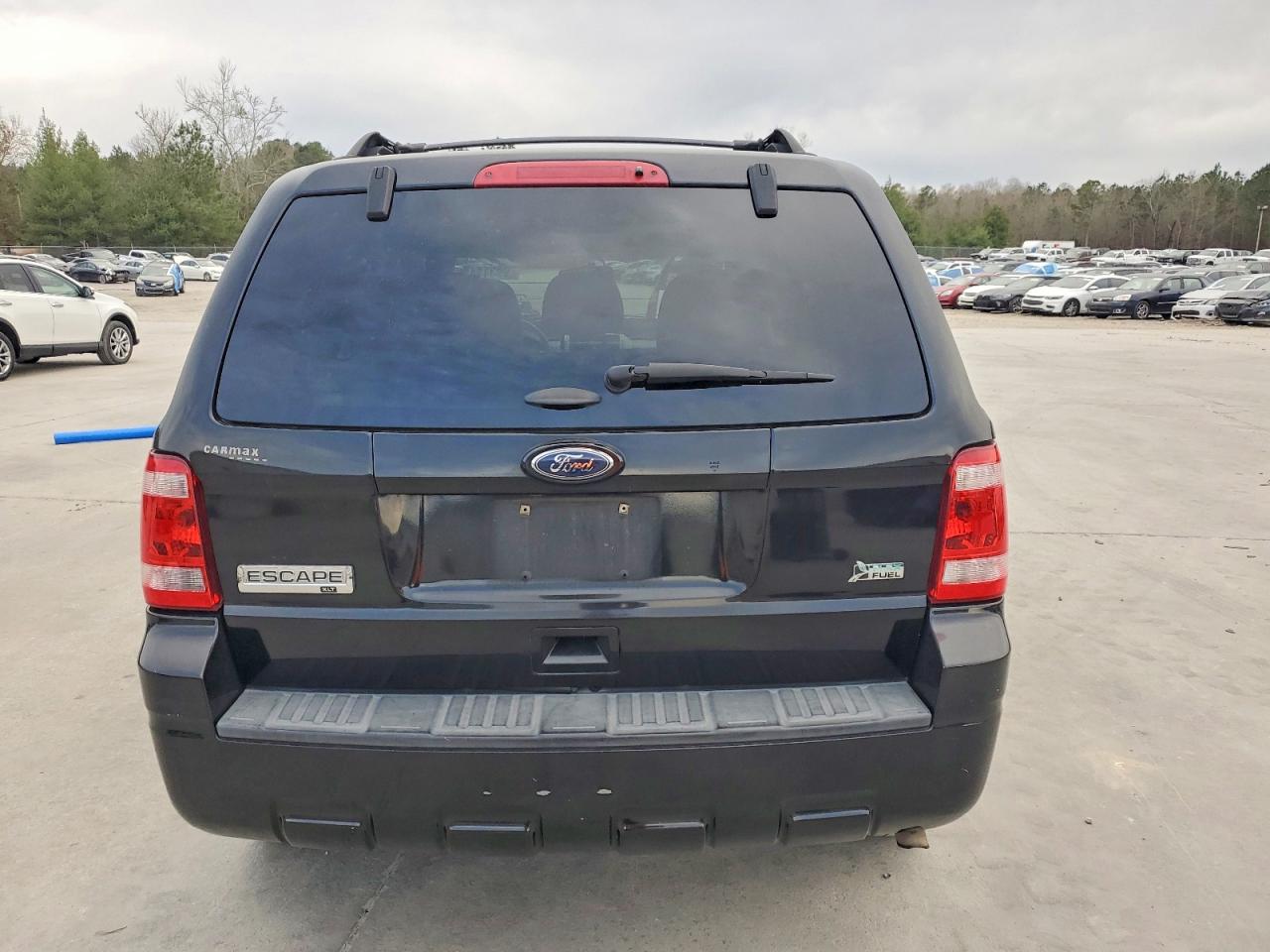 2012 FORD ESCAPE XLT photo 6