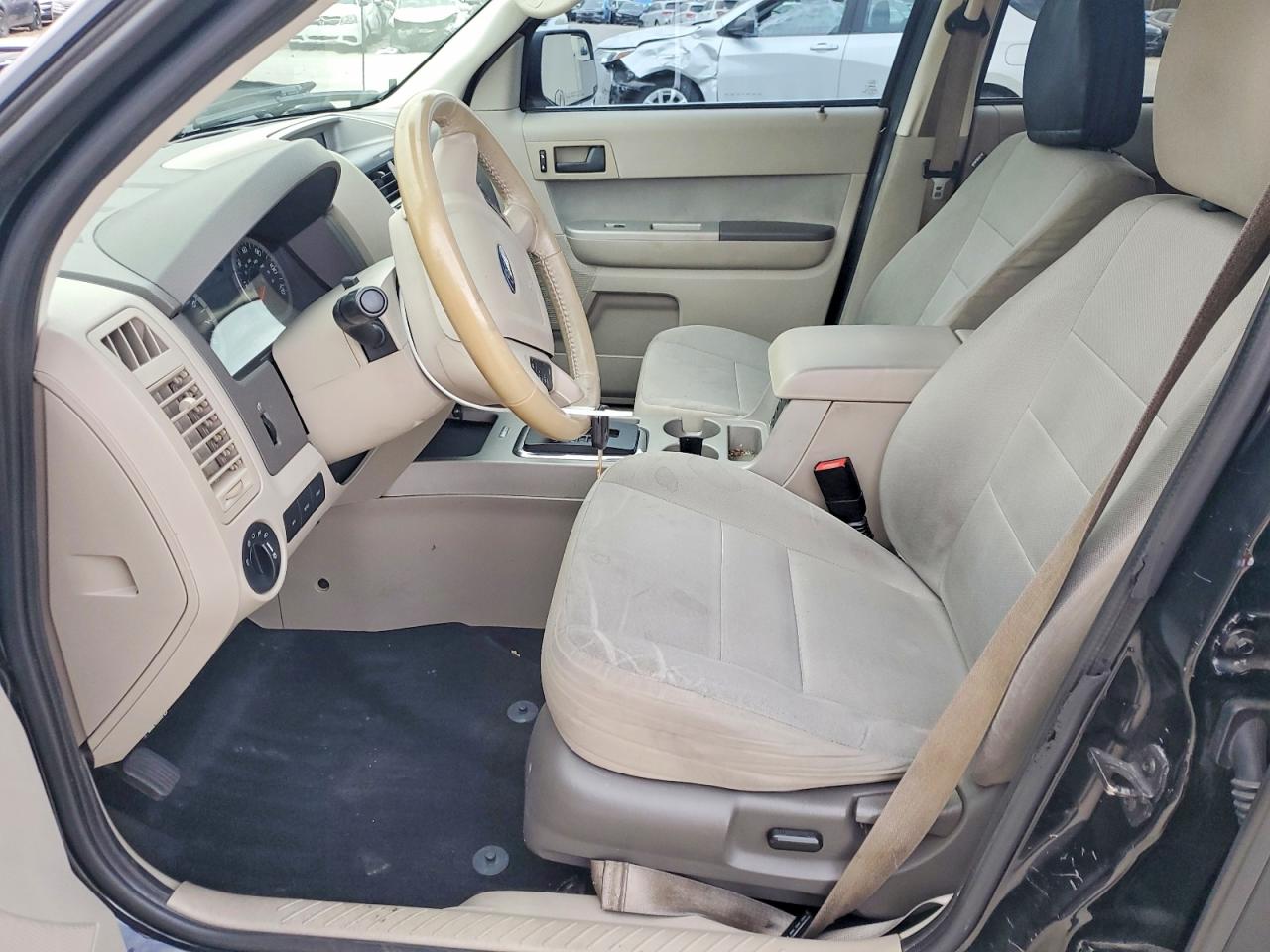 2012 FORD ESCAPE XLT photo 7