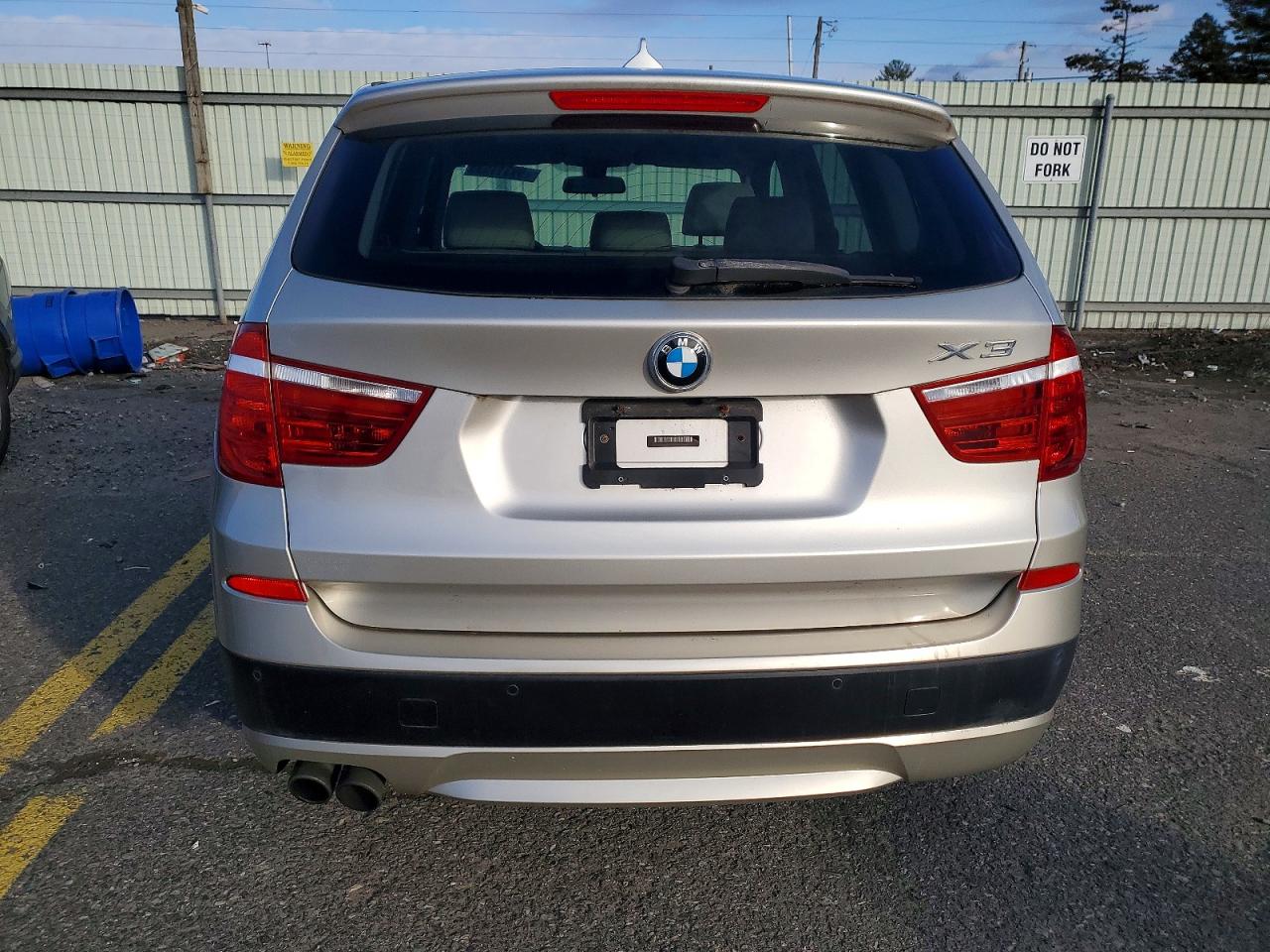 2013 BMW X3 XDRIVE28I photo 6