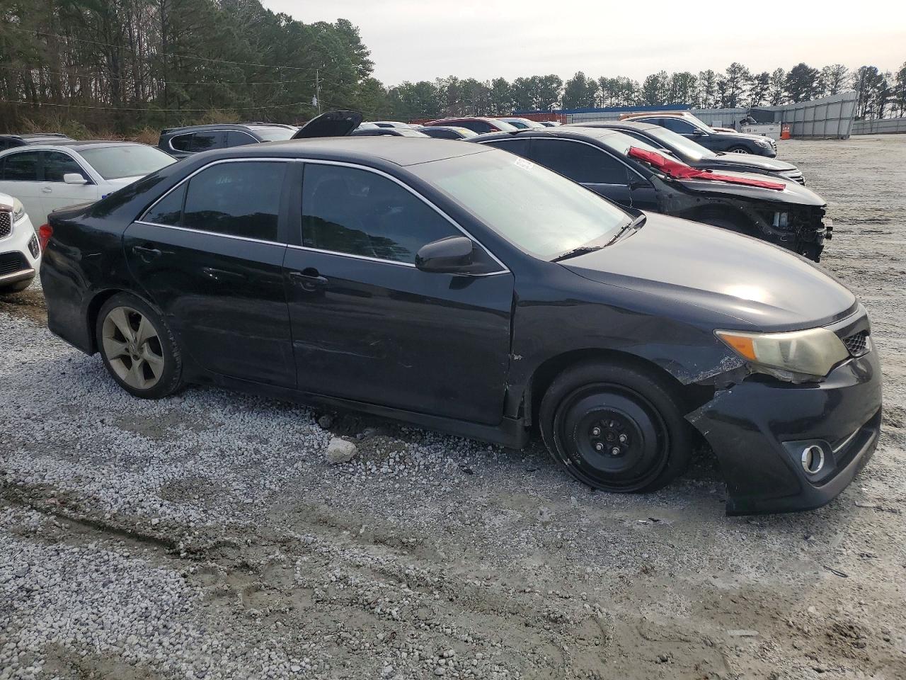 2012 TOYOTA CAMRY SE V6 photo 10