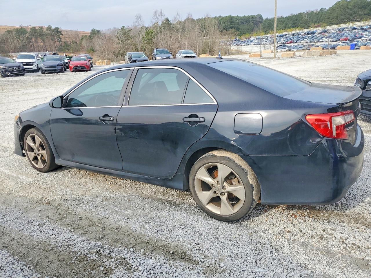 2012 TOYOTA CAMRY SE V6 photo 4